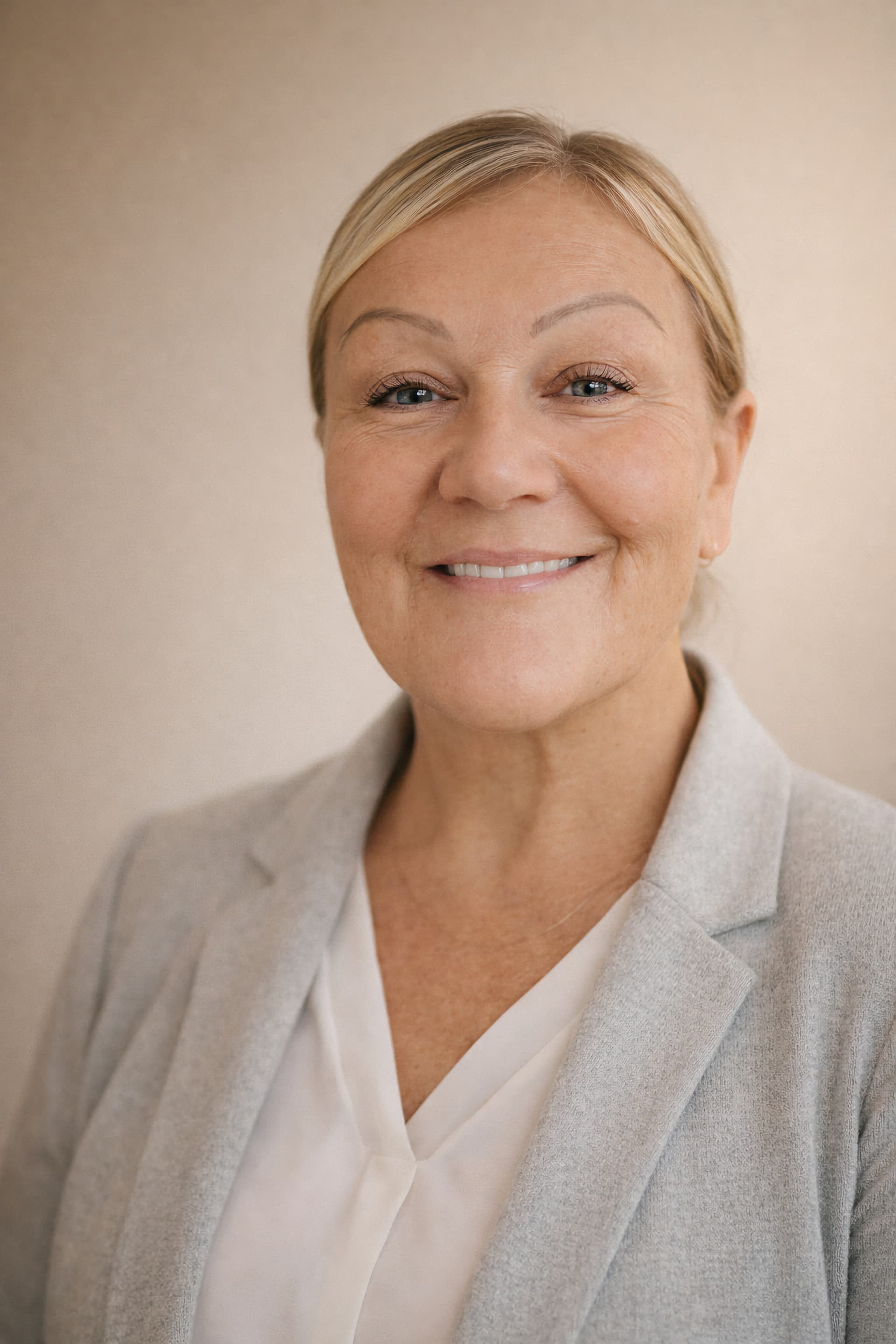 Claire Smith, psychodynamic therapist in Worcester Park